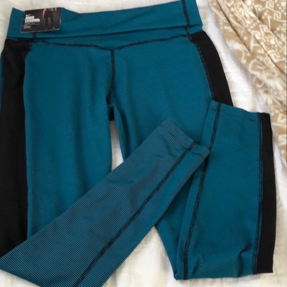 Nike legging size large